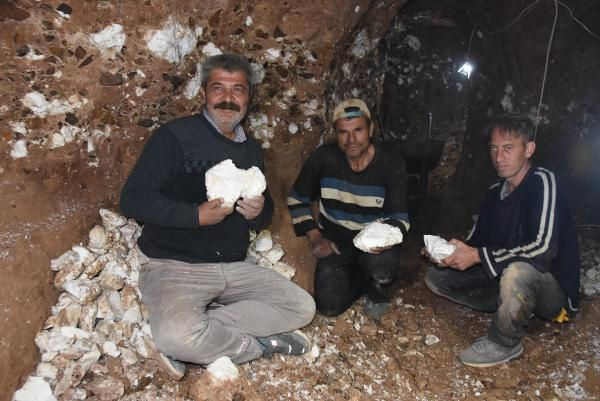 Eskişehir'de kuyunun içinden çıktı 3 bin yıllık tarihi var! Çinliler sıraya girdi