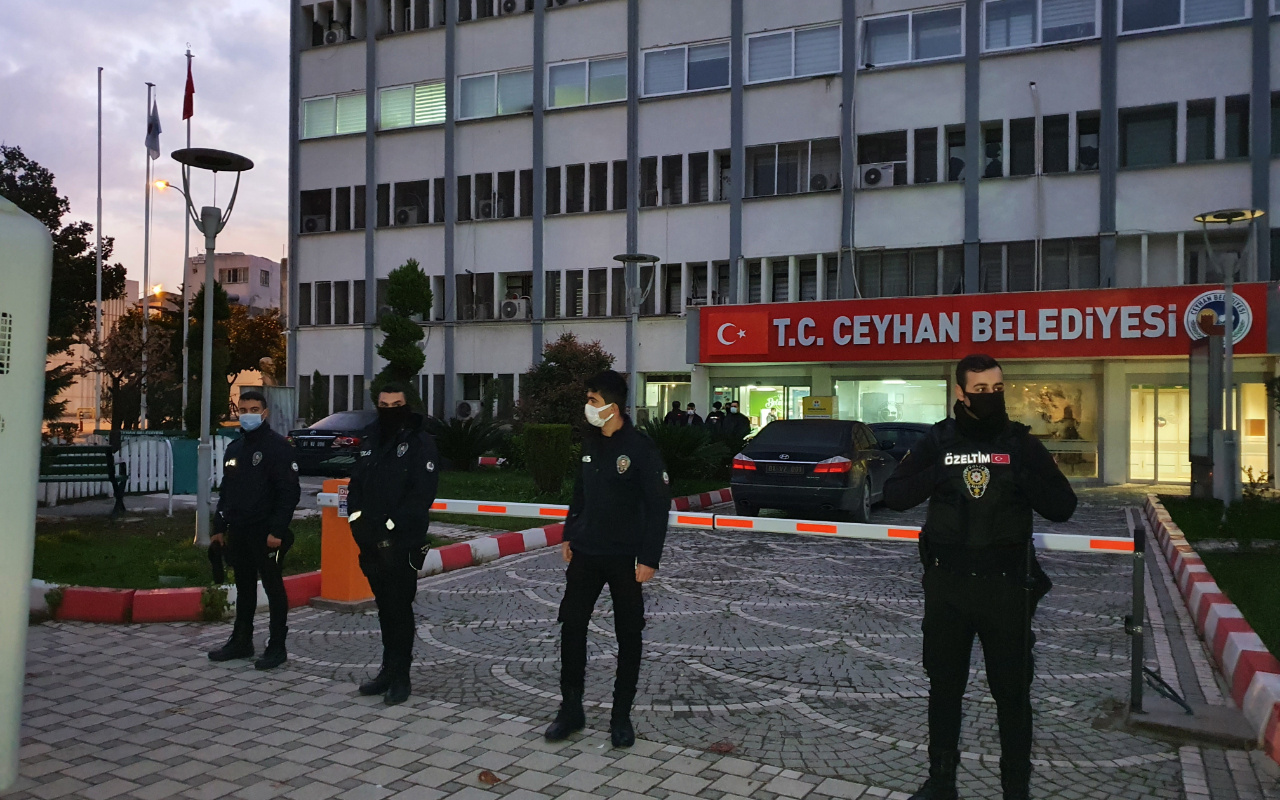 Adana'da rüşvet operasyonu! CHP'li eski başkan Kadir Aydar gözaltına alındı