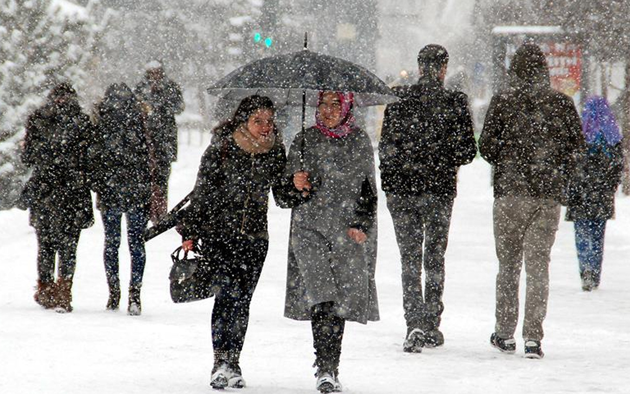 Meteoroloji açıkladı sıcaklıklar düşüyor kar yağışı geliyor! İşte illere göre hava durumu