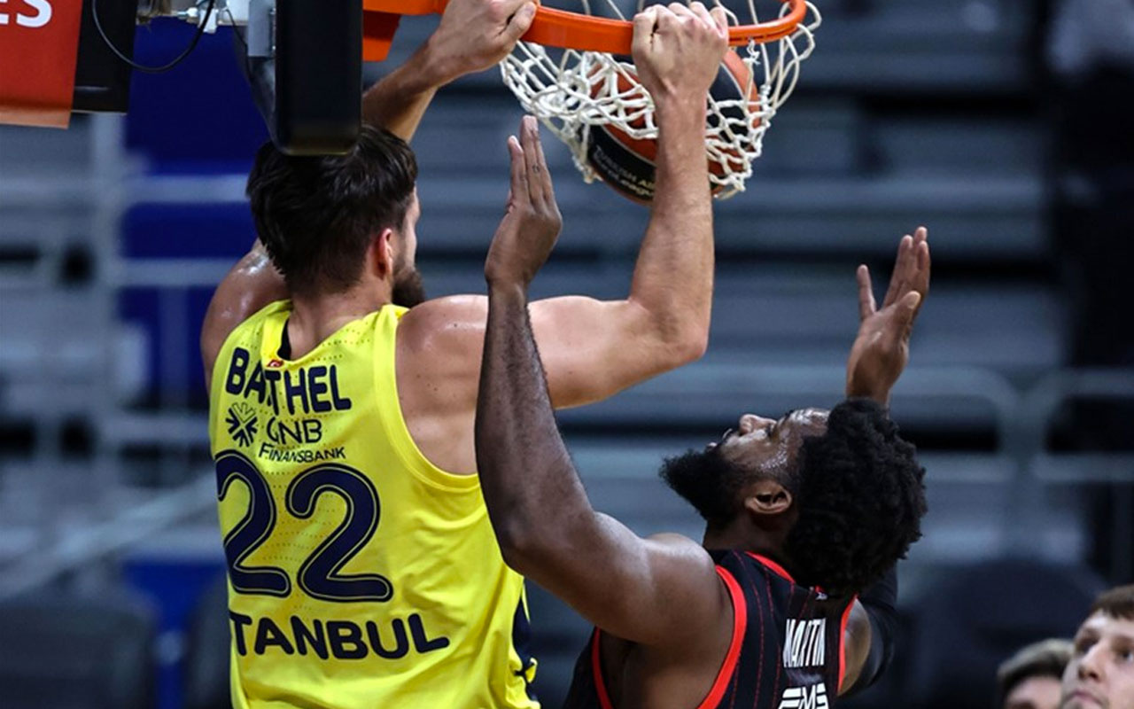 Fenerbahçe Beko, sahasında Olimpiakos'u mağlup etti