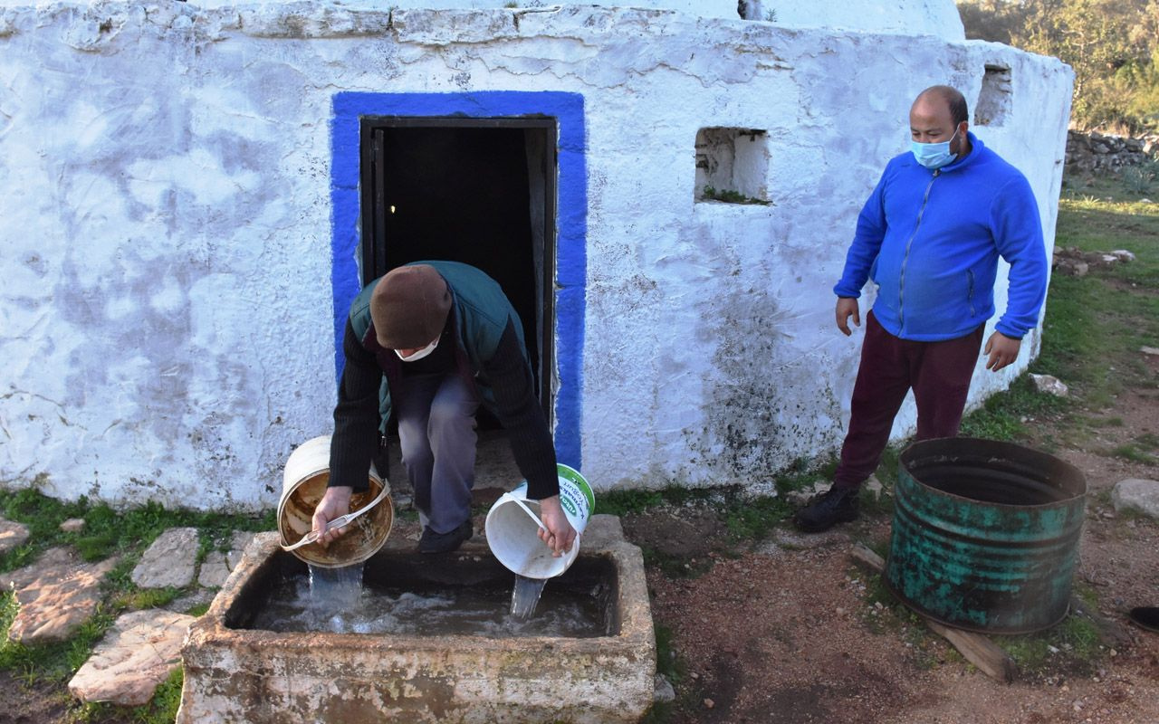 Afrika'daki sıkıntıyı Bodrum'da çekiyorlar! Yağmur suyu kullanılıyorlar