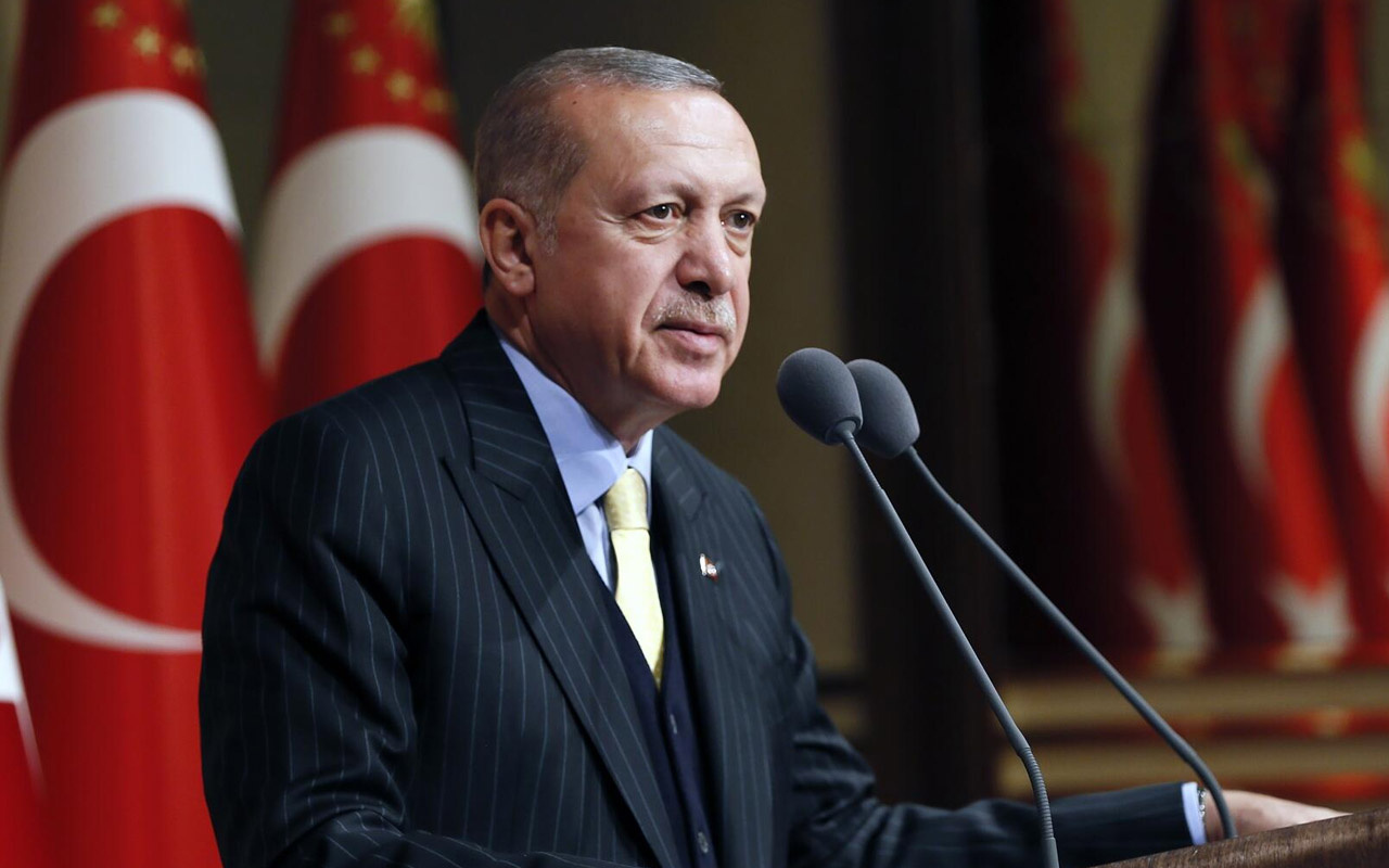 Cumhurbaşkanı Erdoğan Mehmet Akif Ersoy'un vefat yıldönümü nedeniyle mesaj yayımladı