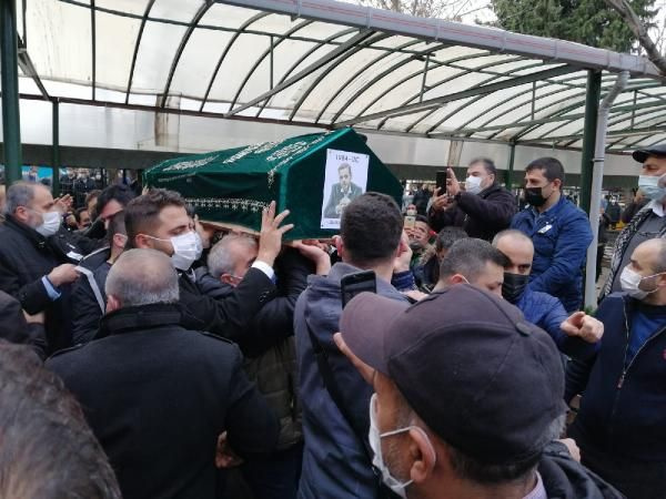 Engin Nurşani'nin cenazesinde rezalet için yarışıldı acıyı hiçe saydılar