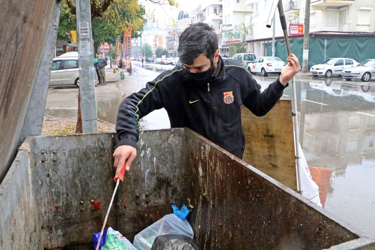 Türkiye bu genci konuşuyor Antalya'da 1,5 ayda hazırlandı! Çöpten plastik topluyordu