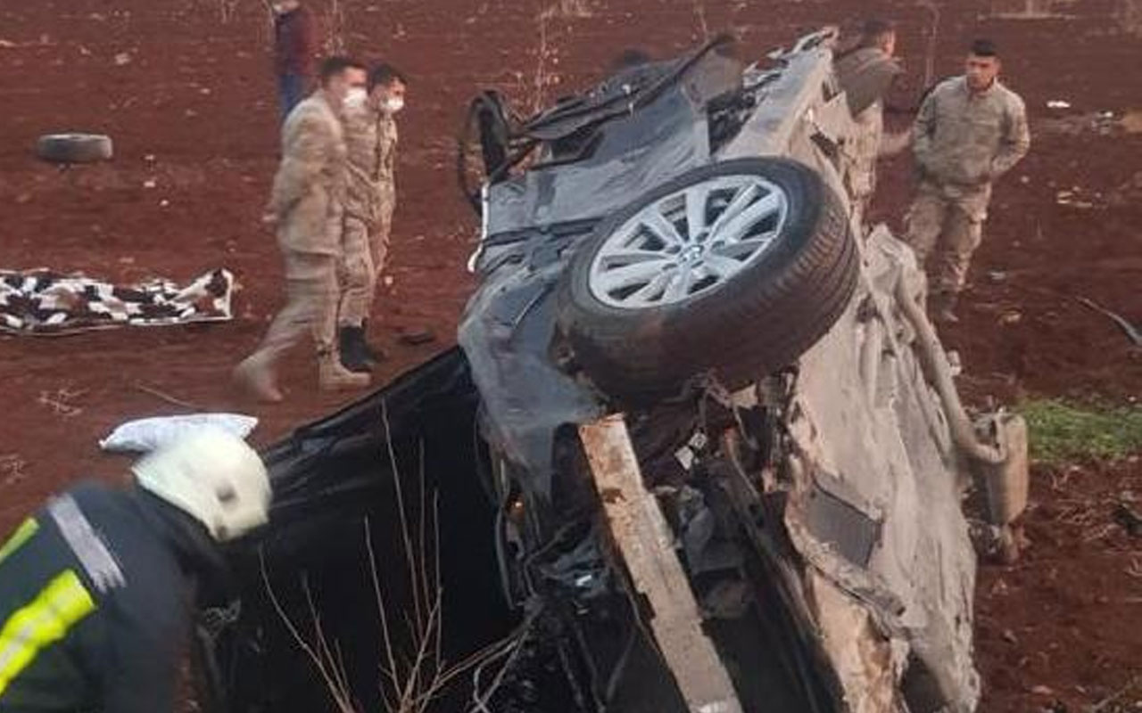 Şanlıurfa'da otomobil şarampole devrildi: 1 kişi öldü
