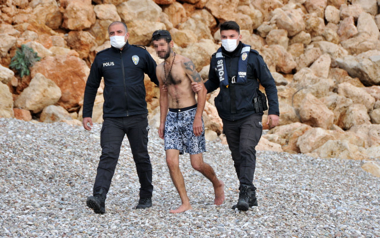 Antalya'da ilginç olay: Ne intiharı abi denize giriyordum