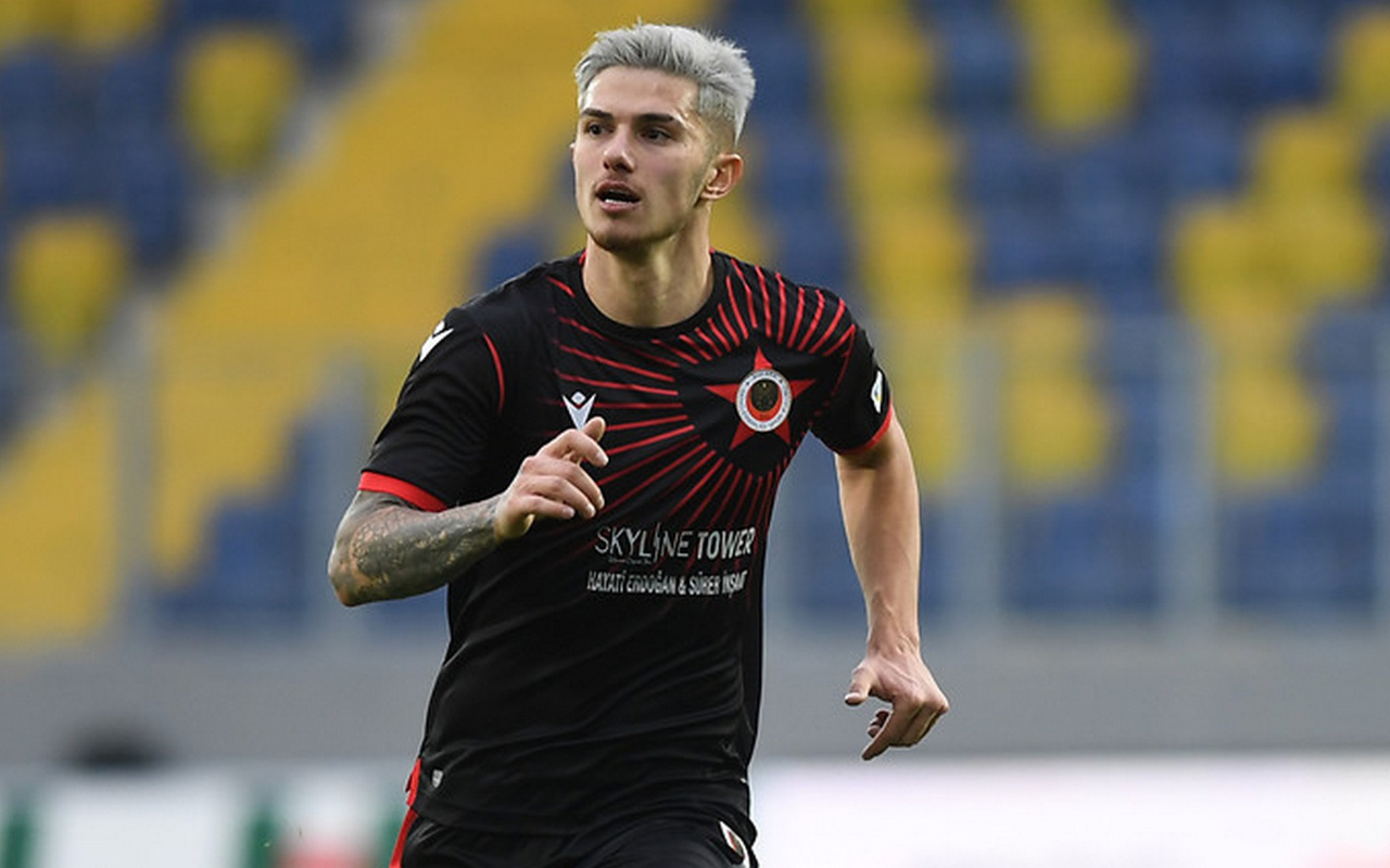 Trabzonspor, Berat Özdemir'i KAP'a bildirdi