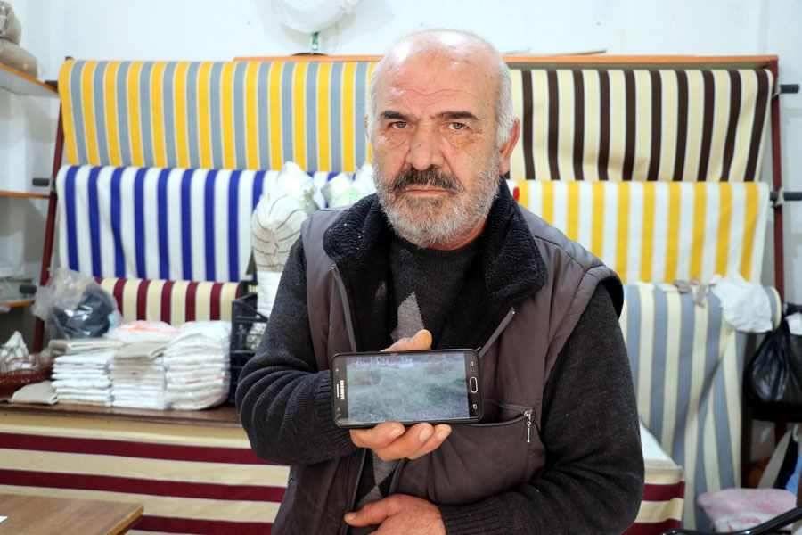 İzmir'de baba 2 dönümlük mezarlıkta 15 yıl önce öldürdülen oğlunun mezarını arıyor