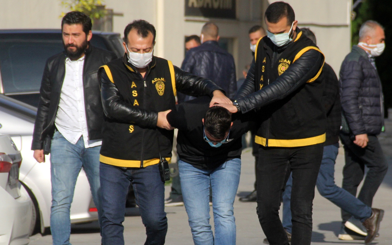Adana'da kalaşnikofla yakalandı savunması pes dedirtti