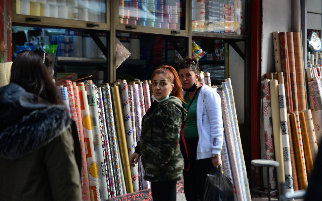 Maske cezası kesilen kadın: Çekmeyin, kocam beni boşar