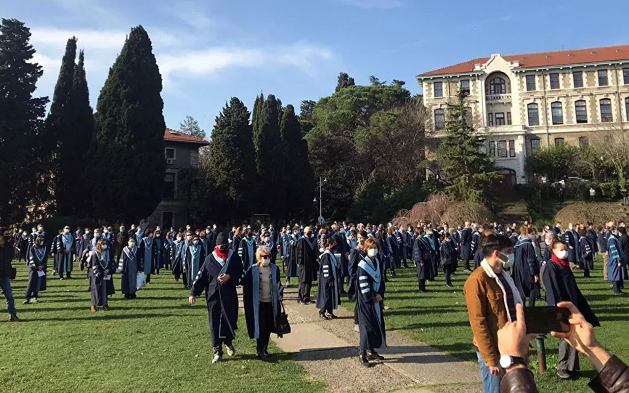 Boğaziçi Üniversitesi'nde akademisyenlerden bir protesto daha! İsteklerini sıraladılar