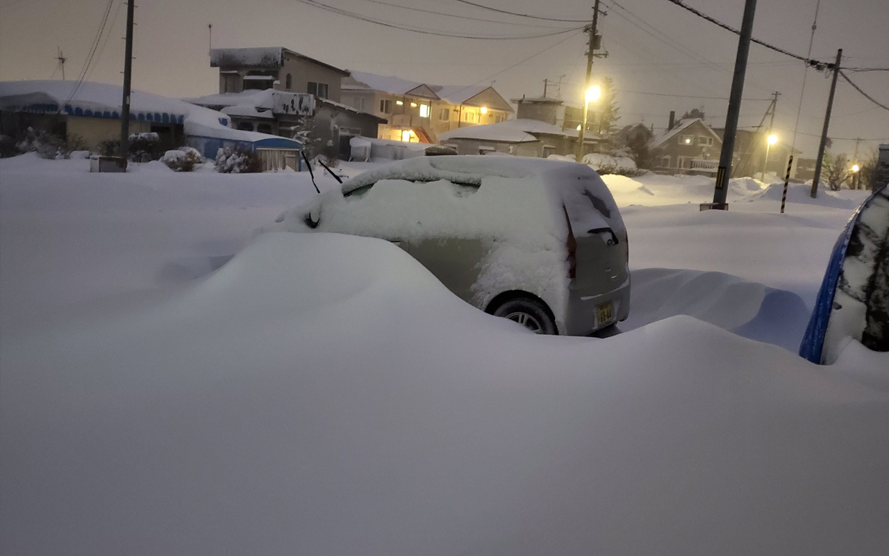 Kar Japonya'yı esaret altına aldı! Çok sayıda ölü ve yaralı var