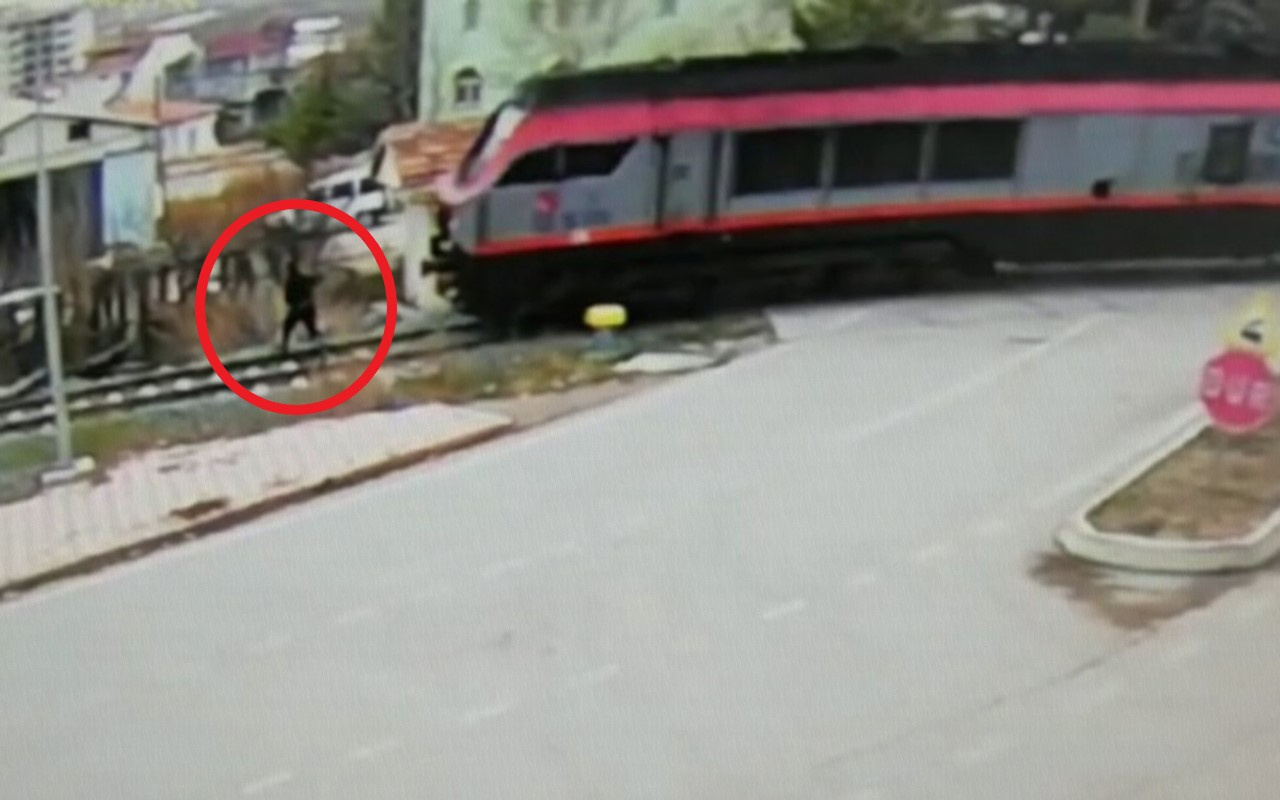 Amasya'daki feci tren kazası kamerada