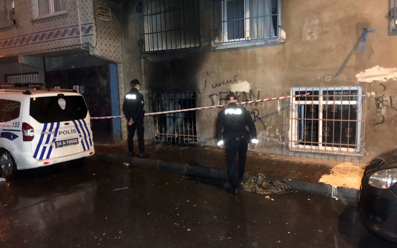 İstanbul Esenler'de bir evde çıkan yangında 2 çocuk öldü