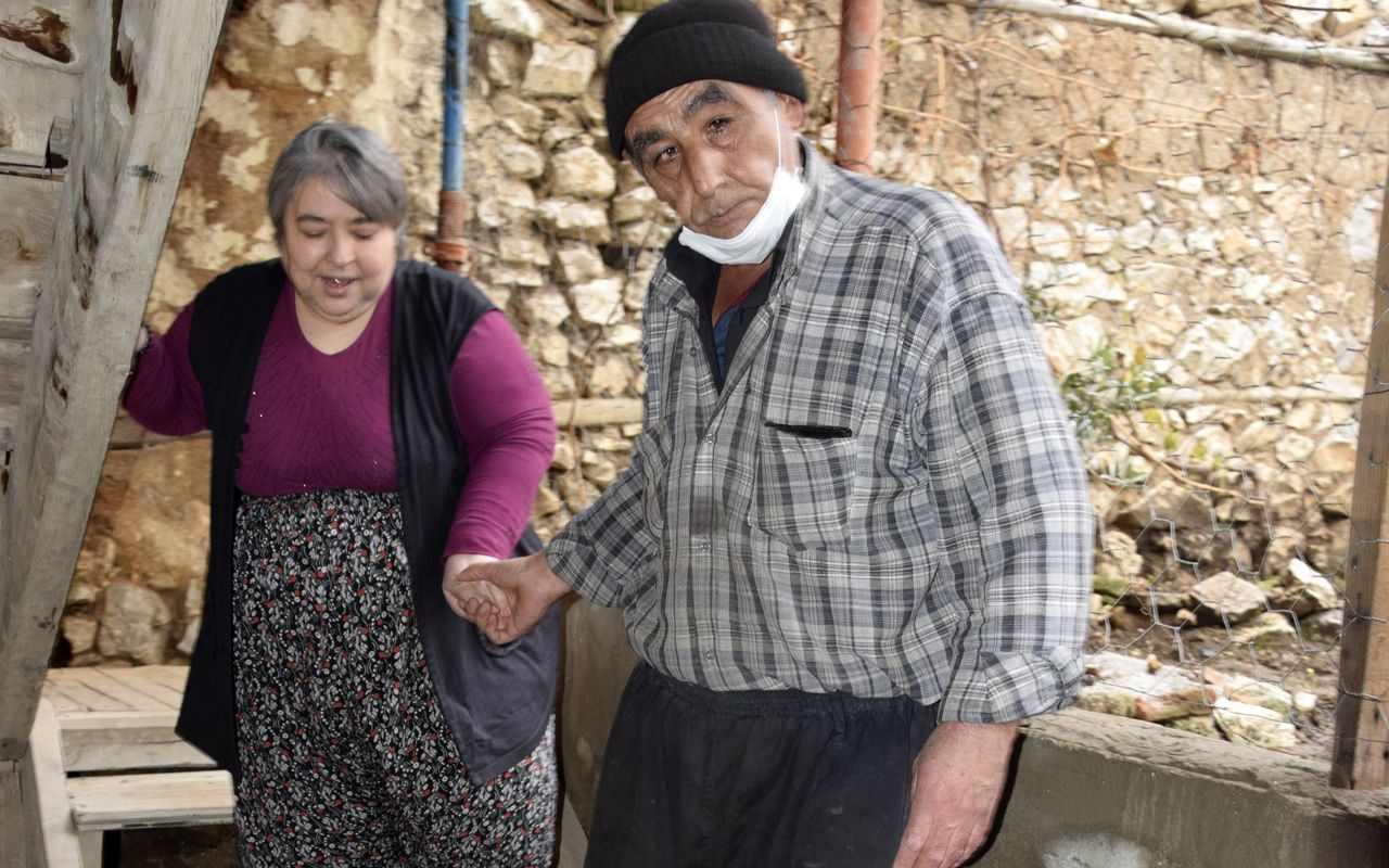Burdur'da masal gibi aşk hikayesi! Engelli karı-kocanın buzdolabından çıkanlara bakın