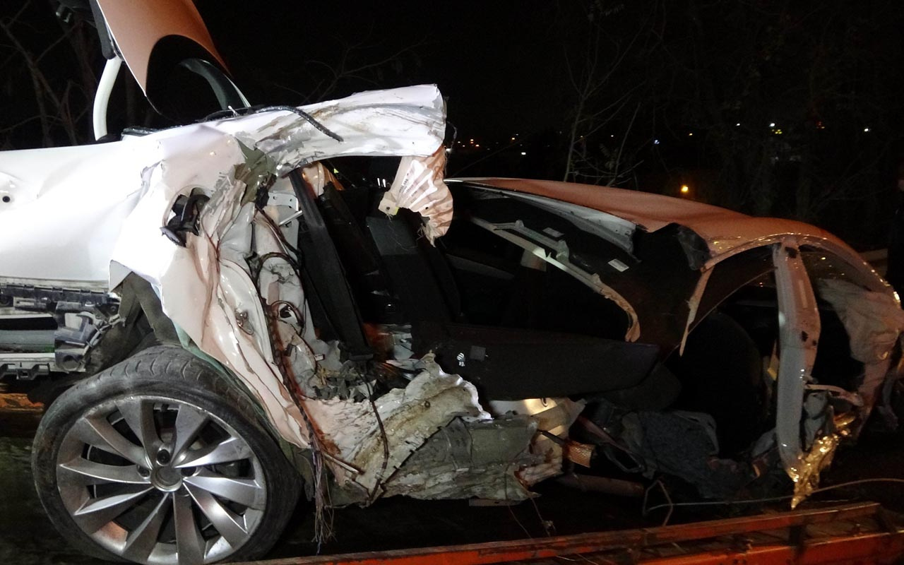 Samsun'da karşı şeride geçen otomobil dehşet saçtı: 1 ölü 2 yaralı