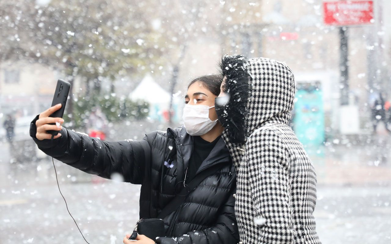 İstanbul'da kar alarmı! Meteoroloji gün verip uyardı: 20 cm kar yağacak