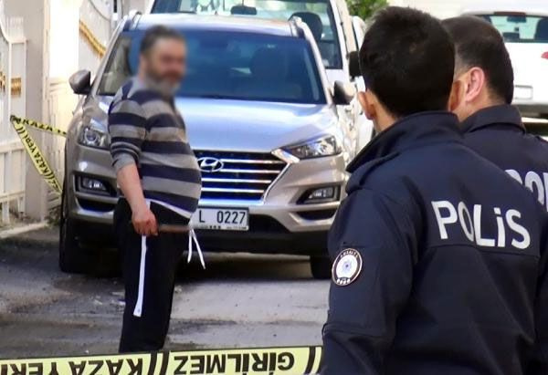 Antalya'da vahşet! Şizofreni hastası, babasını öldürüp annesini yaraladı