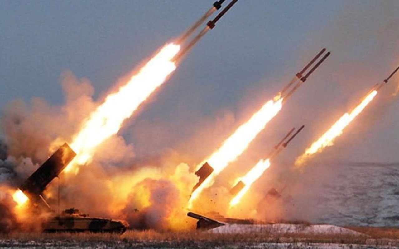 Kuzey Kore yeni tip füze motorlarını test ettiğini duyurdu