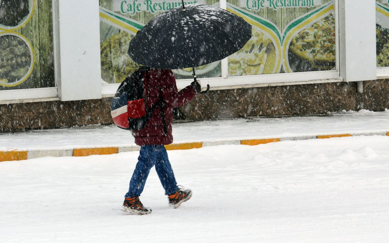 Bugün geldi meteoroloji yarım metre kar yağacak diyor İstanbul ve Ankara listede