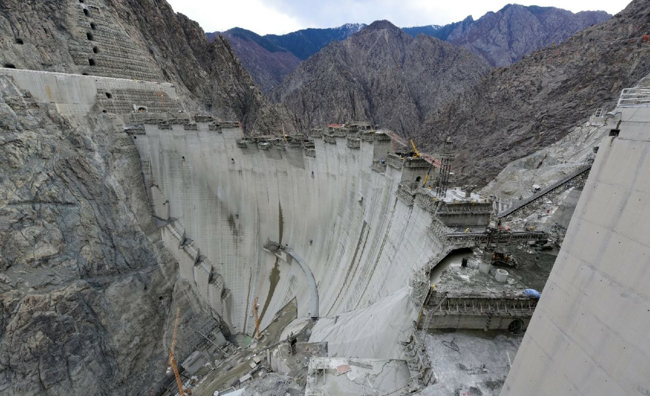 Artvin Yusufeli Barajı gövde inşaatının yüzde 96'sı tamamlandı