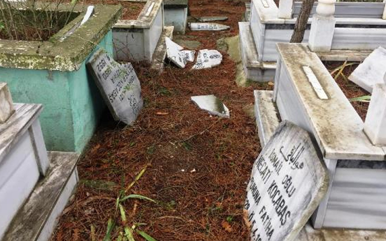 Samsun'da çirkin saldırı: Hepsi aynı aileye ait mezarları tahrip ettiler