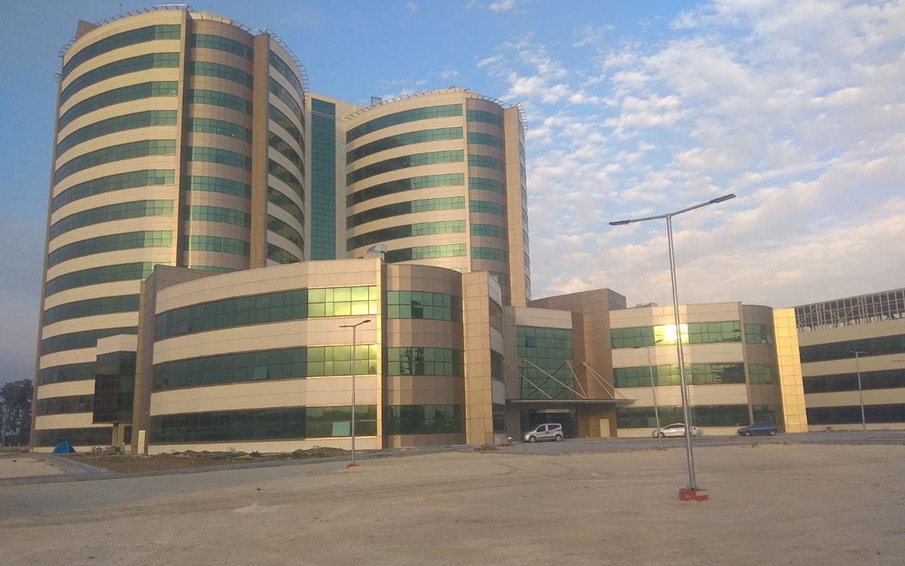 600 Yataklı Tarsus Devlet Hastanesi planlanandan 6 ay önce tamamlandı!