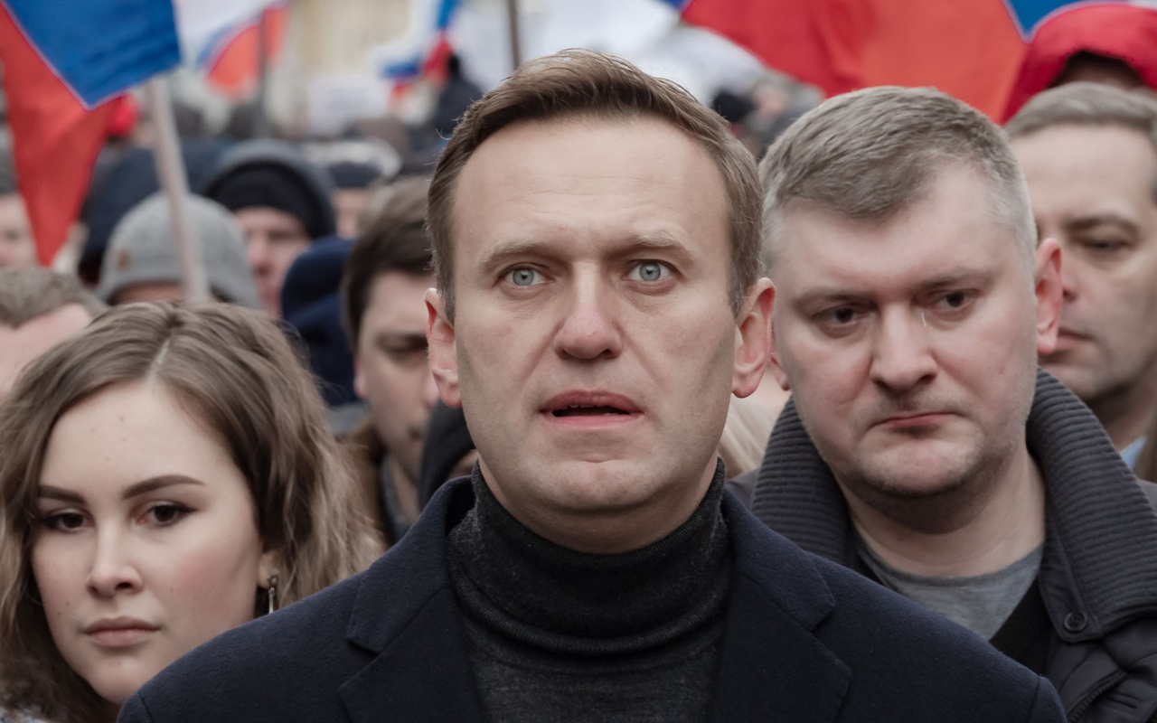 Rus muhalif lider Aleksey Navalnıy'a hapis şoku