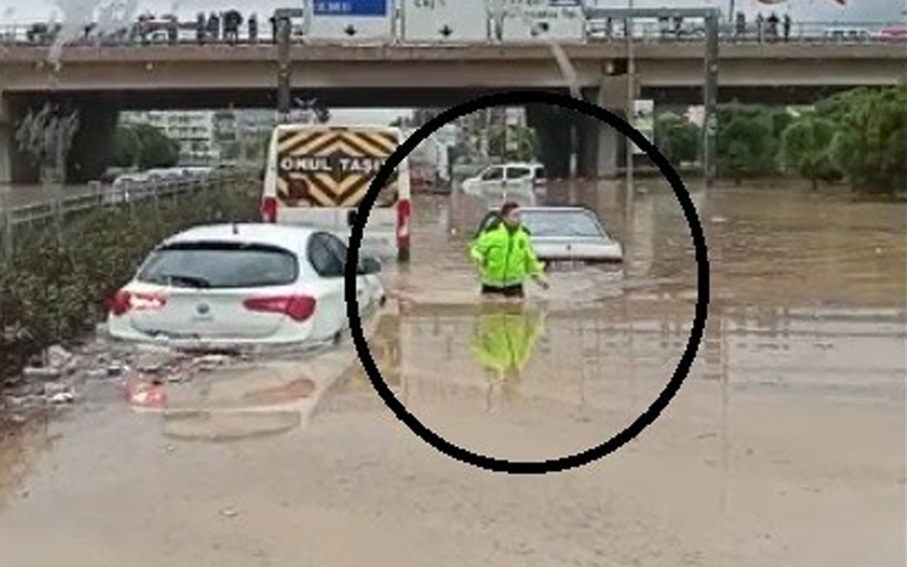 İzmir'de polisten alkışlanacak davranış! Herkesin takdirini topladı