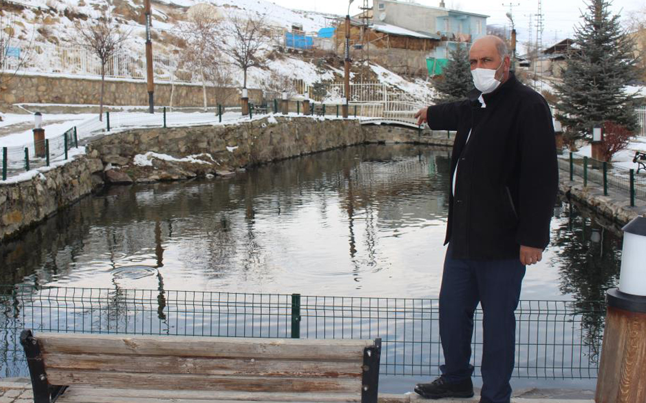 Erzurum'da eksi 40 derece bile donduramadı! Şaşırtan 'Balıklı Göl'ün rivayeti dikkat çekti