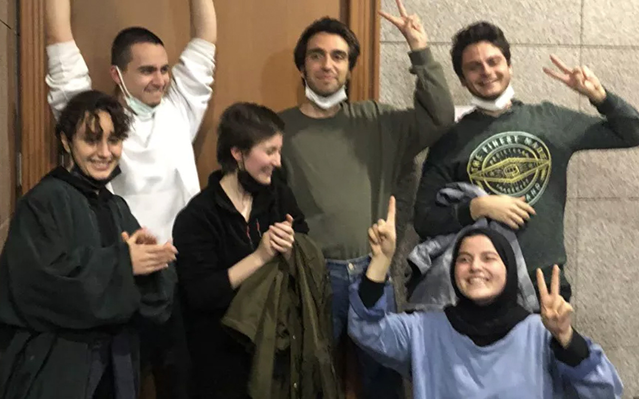 Canan Kaftancıoğlu'ndan Boğaziçi Üniversitesi öğrencileri için paylaşım