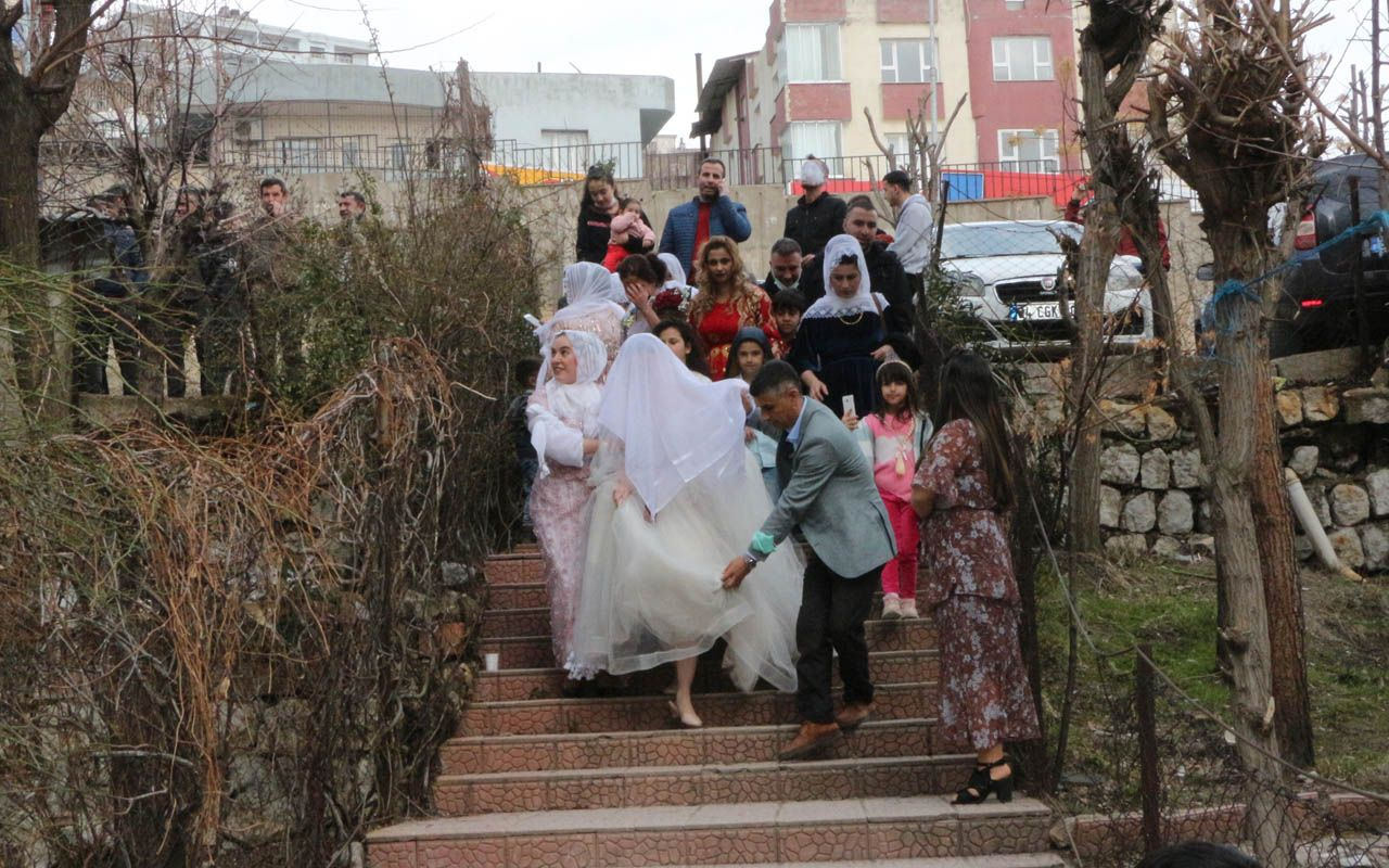 Rusya'dan Şırnak'a gelin geldi! Gelin arabasındaki yazı görenleri şaşırttı