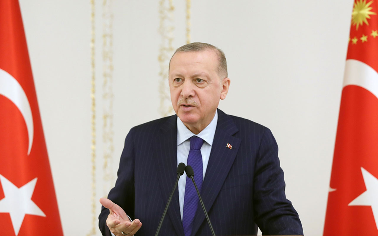 Cumhurbaşkanı Erdoğan: 'Vatanı önce dil sonra ordu bekler'