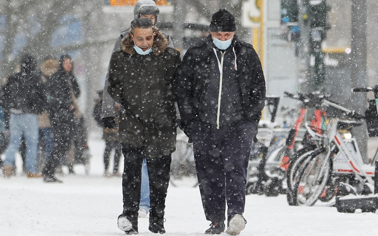 Meteoroloji uzmanı 1 metre kar bekliyor! 14 Şubat'ta İstanbul dahil 23 il listede