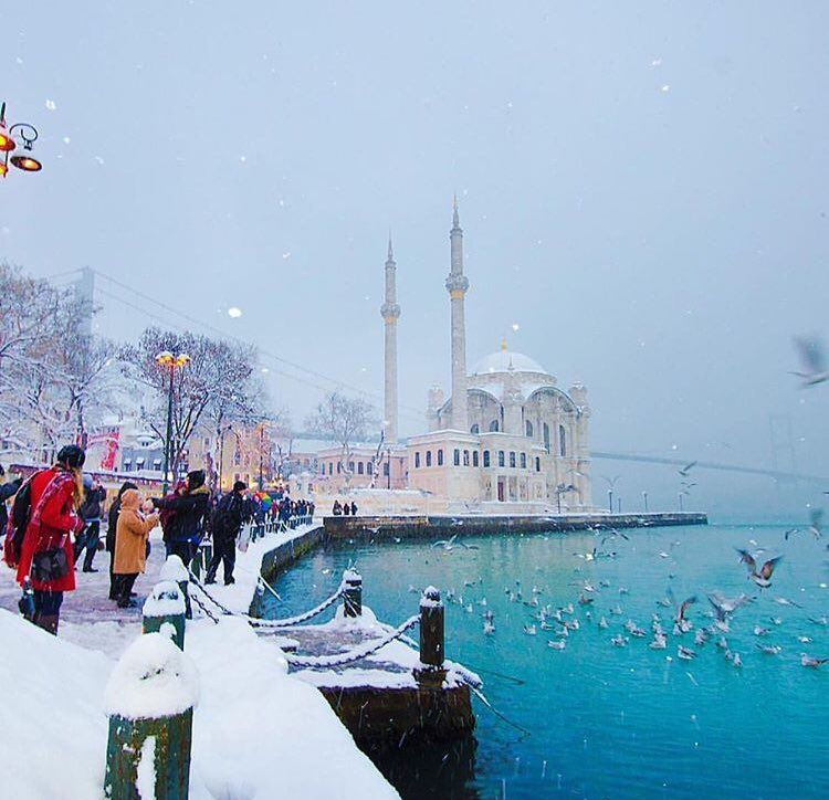 İstanbul 6 gün felç olacak! Pazar günü çok fena kar yağacak meteorolojiden üst üste uyarılar