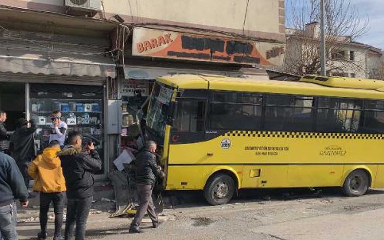 Gaziantep'te sipariş beklerken ölüm yakaladı! Otobüs durağa daldı 9 kişi yaralandı
