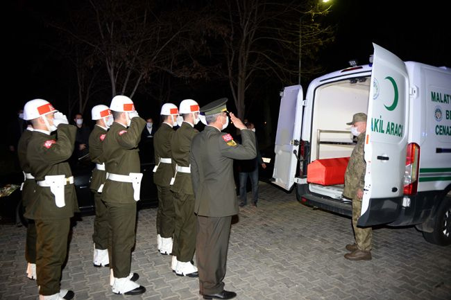 Şehit Hüseyin Sarı'nın naaşı Kahramanmaraş'a getirildi