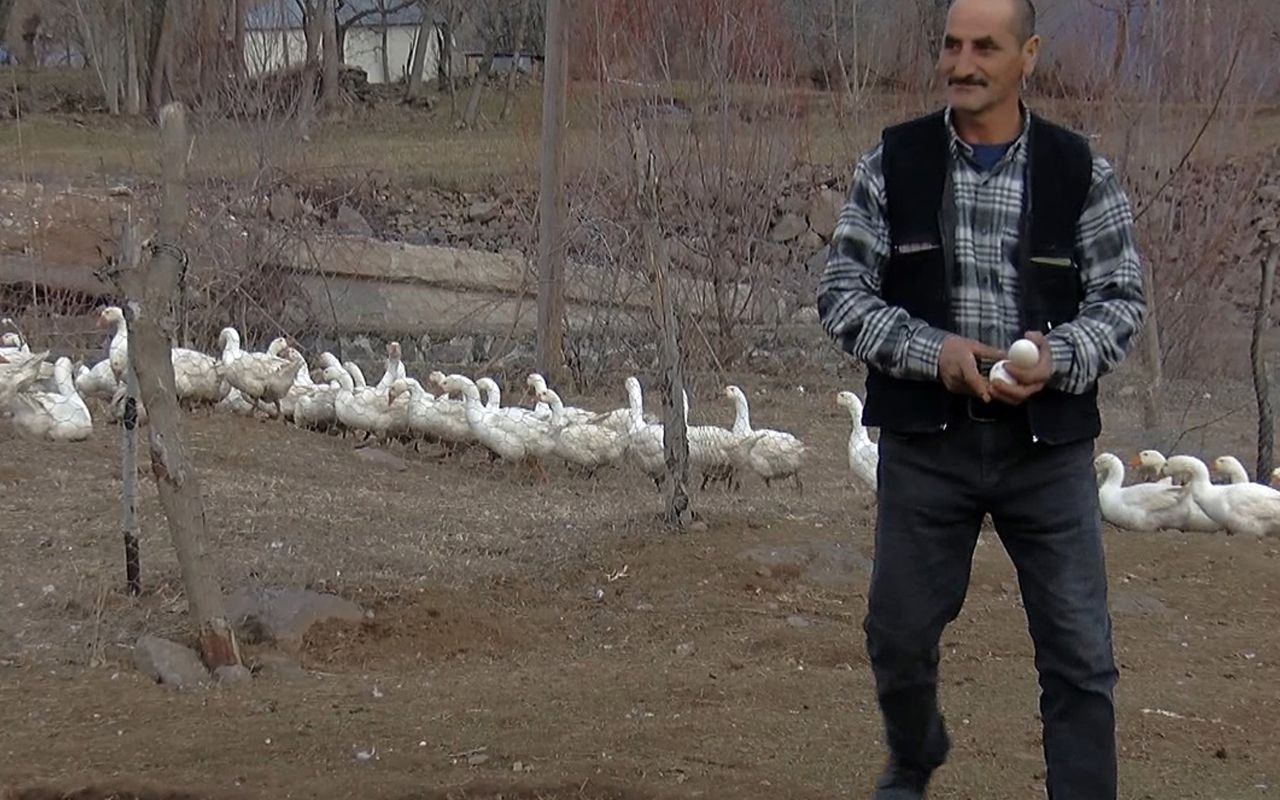 Bingöl'de köylüler inanmadı 'yapamazsın' dedi! İnşaat işçisiydi şimdi taleplere yetişemiyor