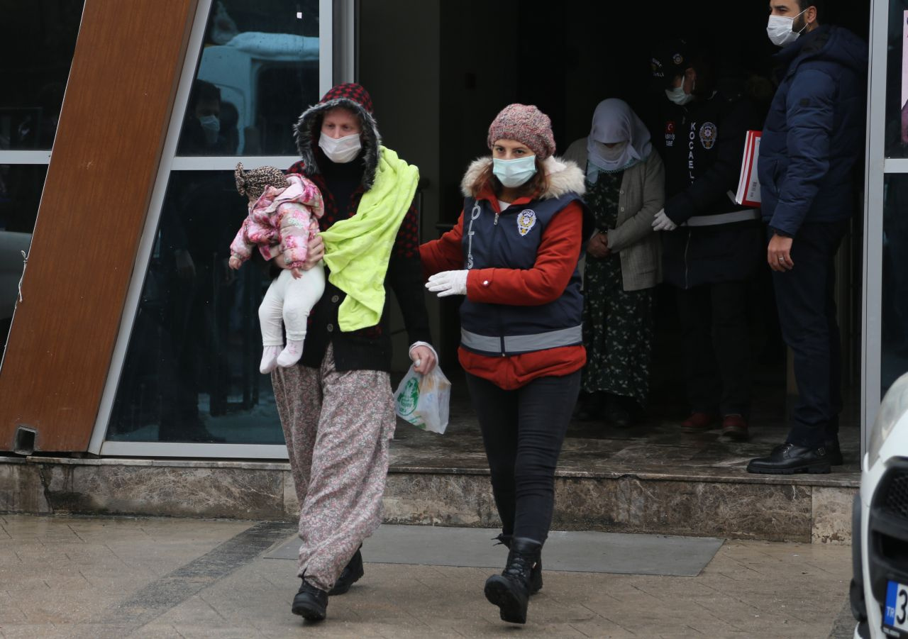 Onlarca evi soyan hırsızlar hurcun içinden çıktı! Pişkin sözleri 'pes' dedirtti