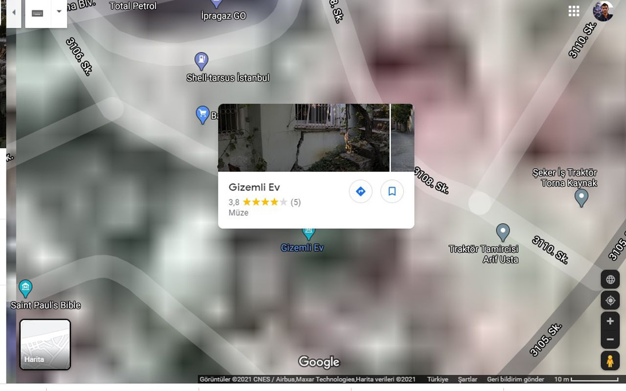 Herkes 'gizemli ev' dedi Google da öyle kabul etti! Haritalar hizmetinde gören şaşırıyor