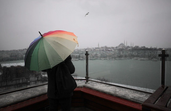 Meteoroloji saat verdi! İstanbulun da aralarında olduğu 6 ile sağanak uyarısı