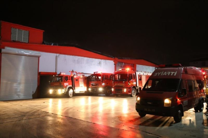 Kahramanmaraş'ta tekstil fabrikasının deposunda yangın