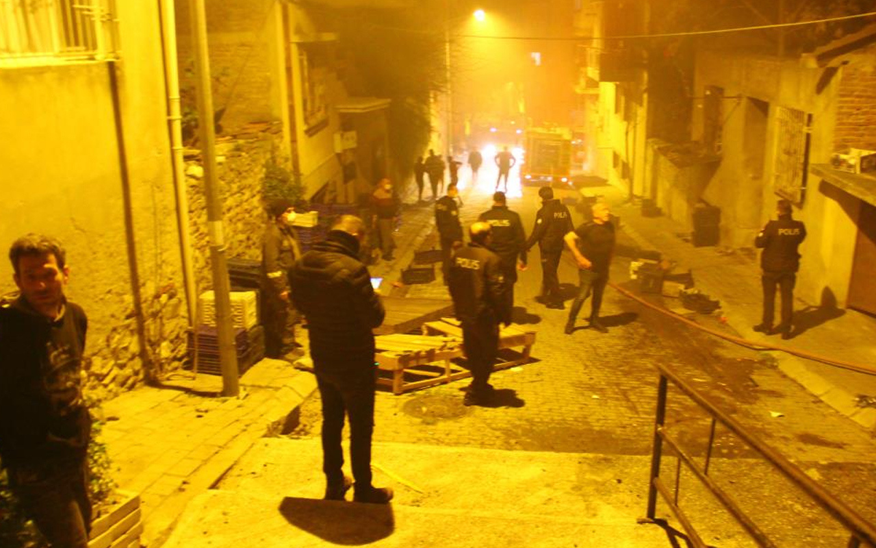 Aydın'da öfkeli yeğen sokaktaki evleri ateşe verdi itfaiyeye tahta kasayla saldırdı
