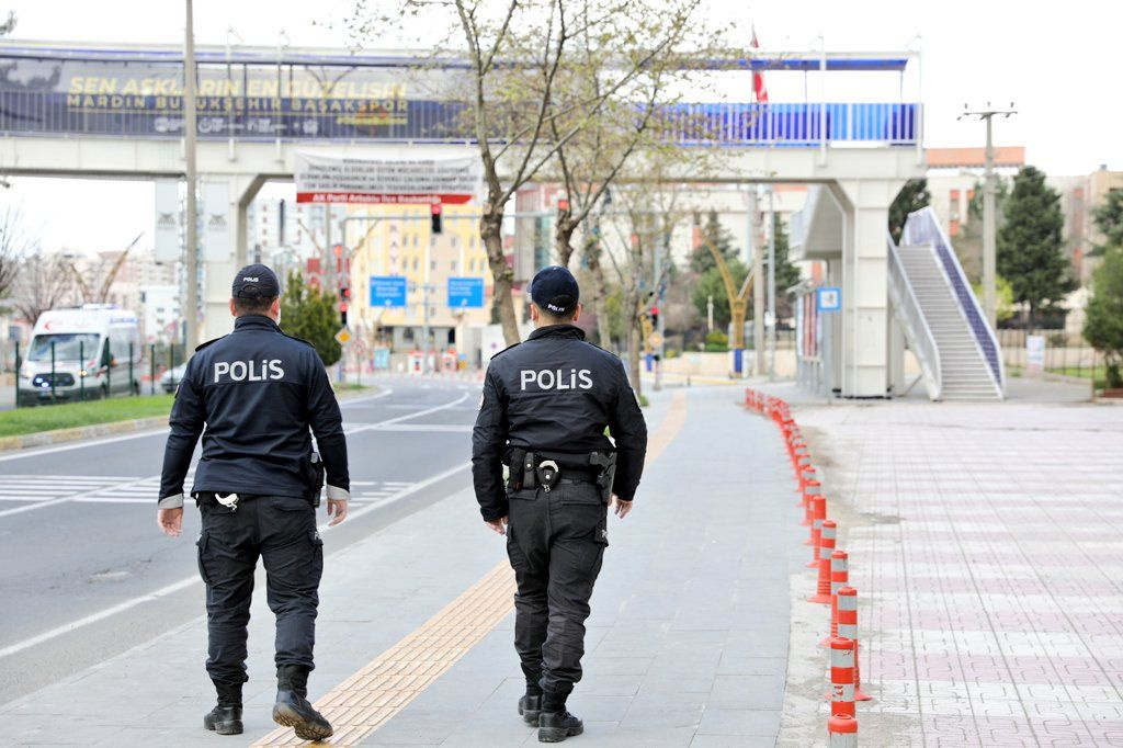 Kısıtlama başladı! Bugün (pazar) hangi illerde yasak var? Hangi illerde yasak kalktı?