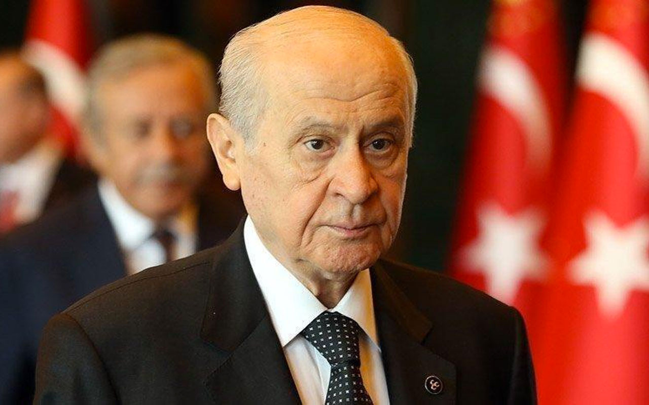 Acı haberi Devlet Bahçeli duyurdu: Hocam Prof. Dr. Mehmet Şakir Akça'yı kaybettik