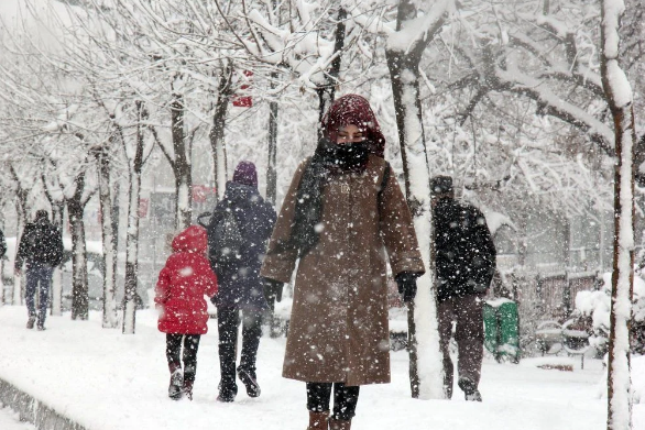 Meteoroloji uyardı! Yoğun kar, kuvvetli yağmur, rüzgar ve çığ geliyor