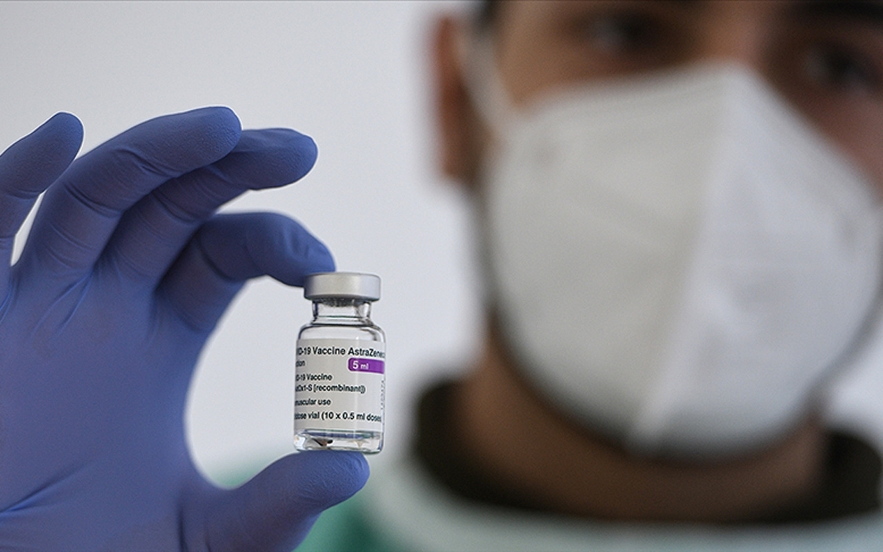Fahrettin Koca'nın 'AstraZeneca' aşısı öngörüsü doğru çıktı şimdi ülkeler iptal yarışına girdi