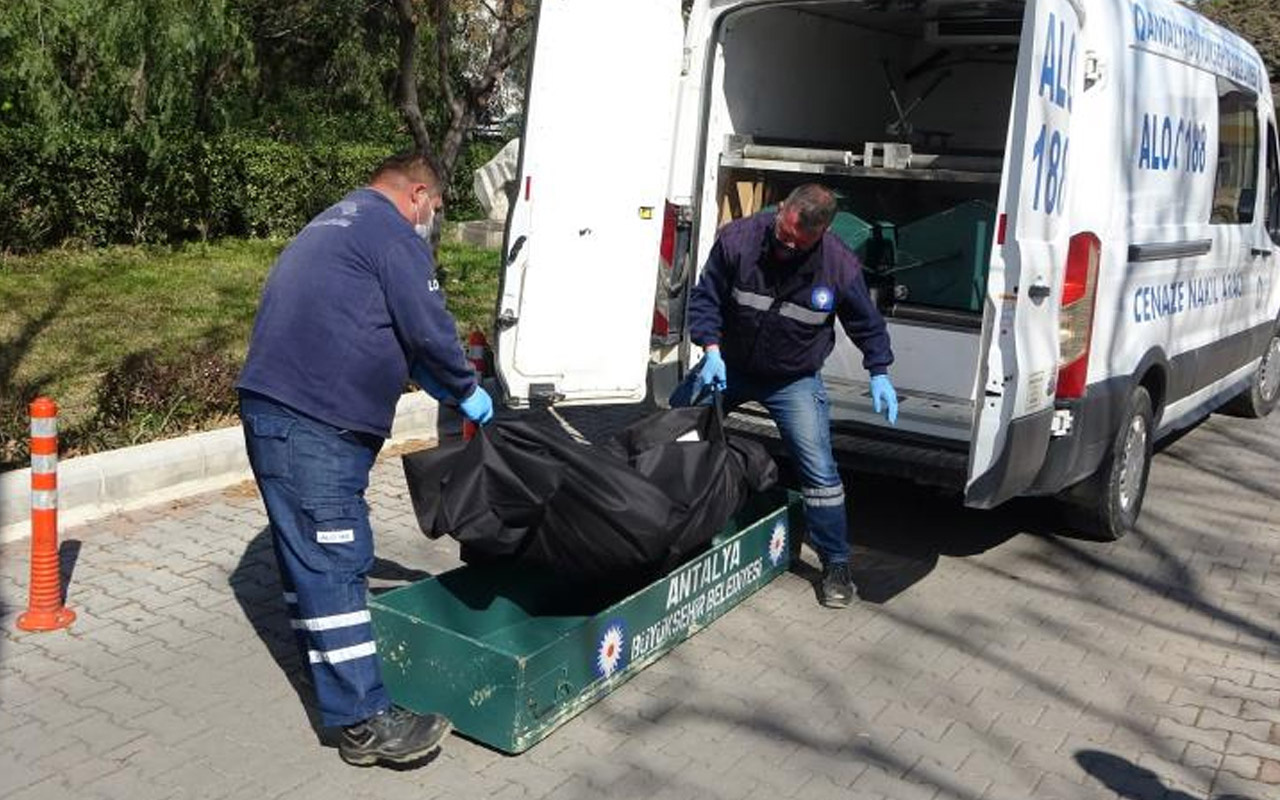 Antalya'da gizemli kemikler! Hastane yerleşkesinde kafatasının parçaları bulundu