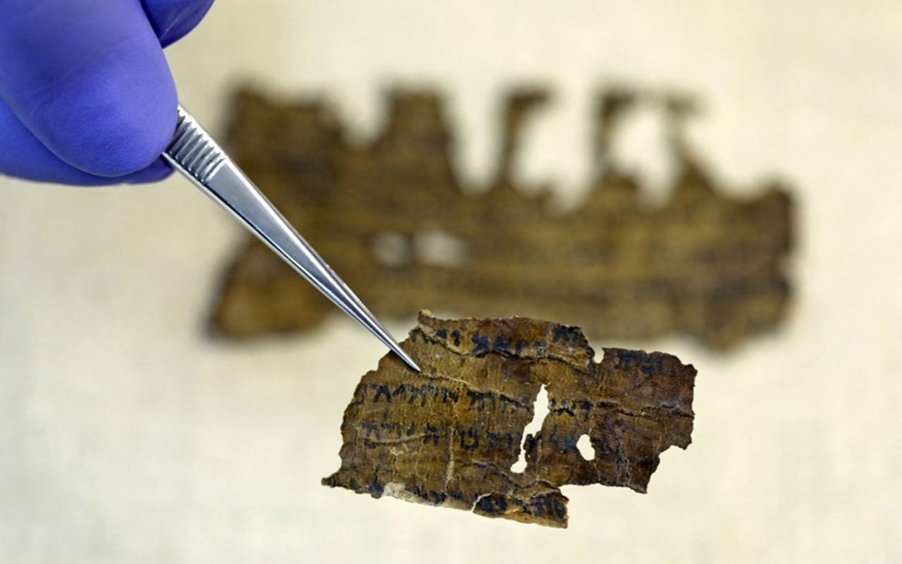 İsrail’de en az 2 bin yıllık ‘Ölü Deniz Yazmaları’ bulundu