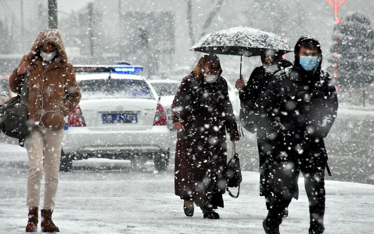Son dakika Meteoroloji'den kar uyarısı! Yurt geneli yağacak İstanbul için gün verildi